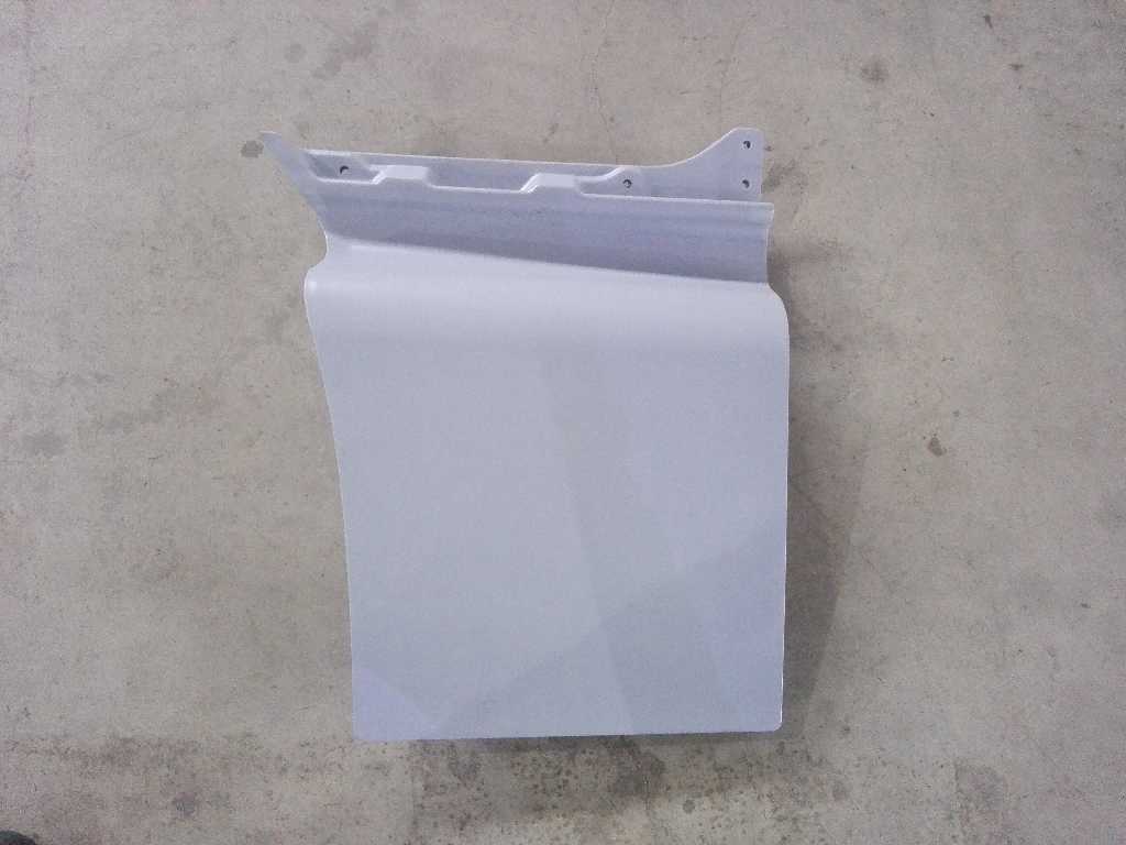 Продолжение правой двери