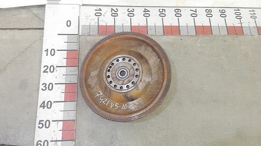Маховик D12A б/у