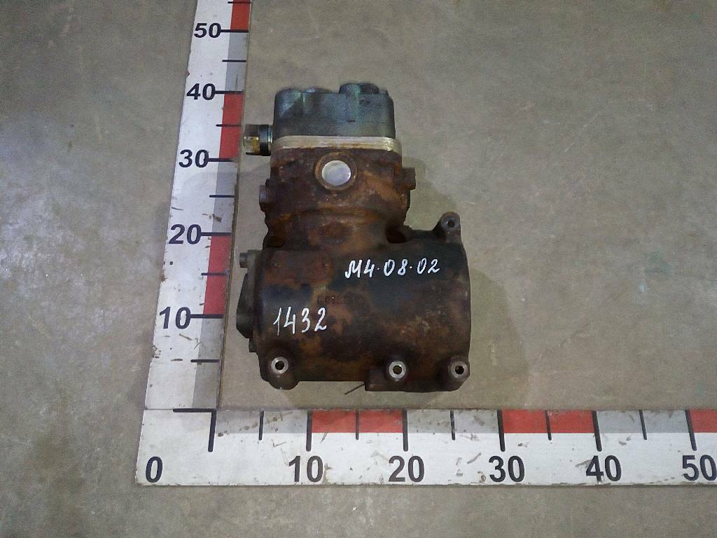 Компрессор воздушный D2066 б/у