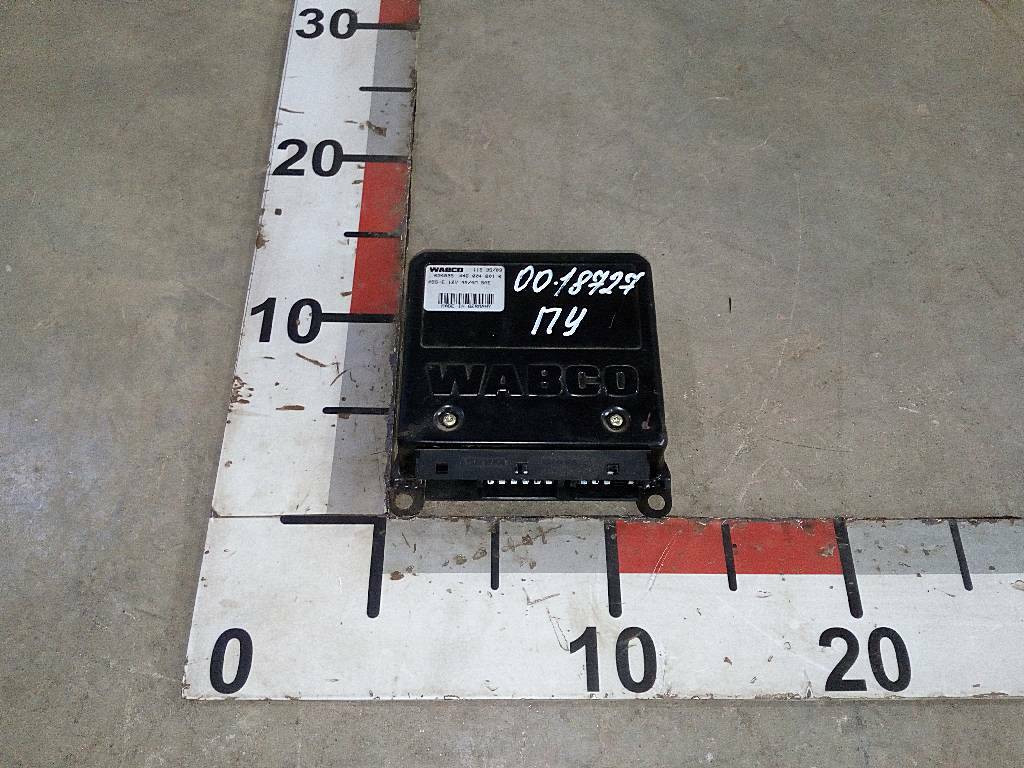 Блок управления системой abs б/у