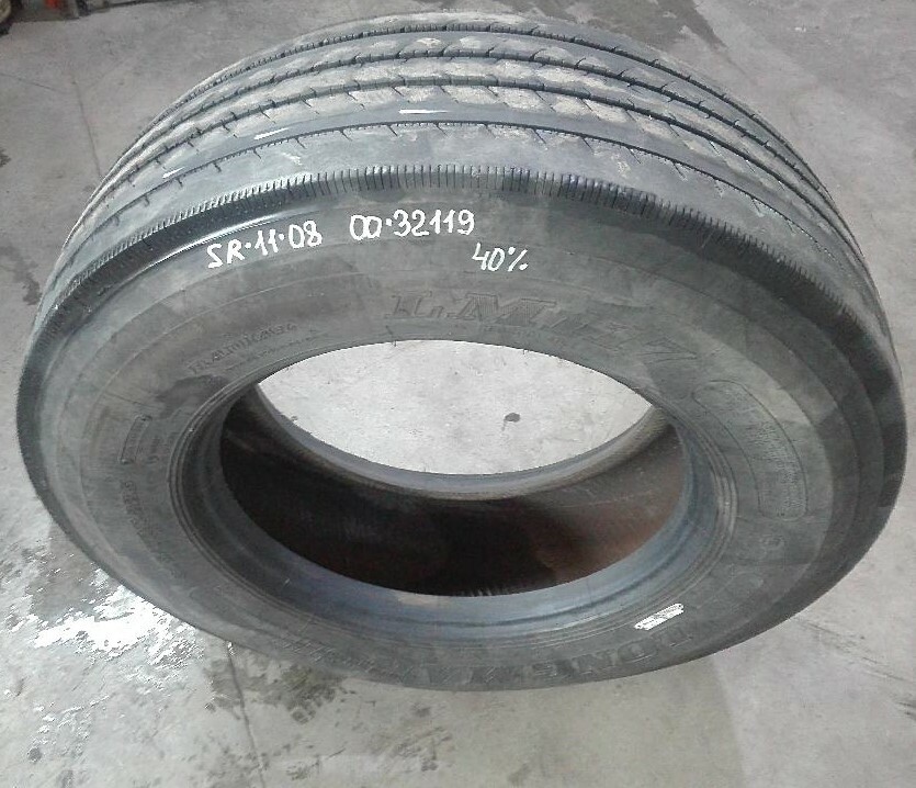 Шина передняя 315/70 б/у