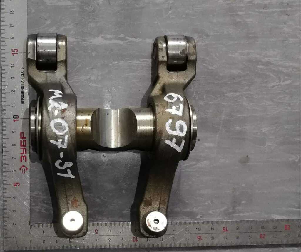 Блок коромысел D2066 б/у