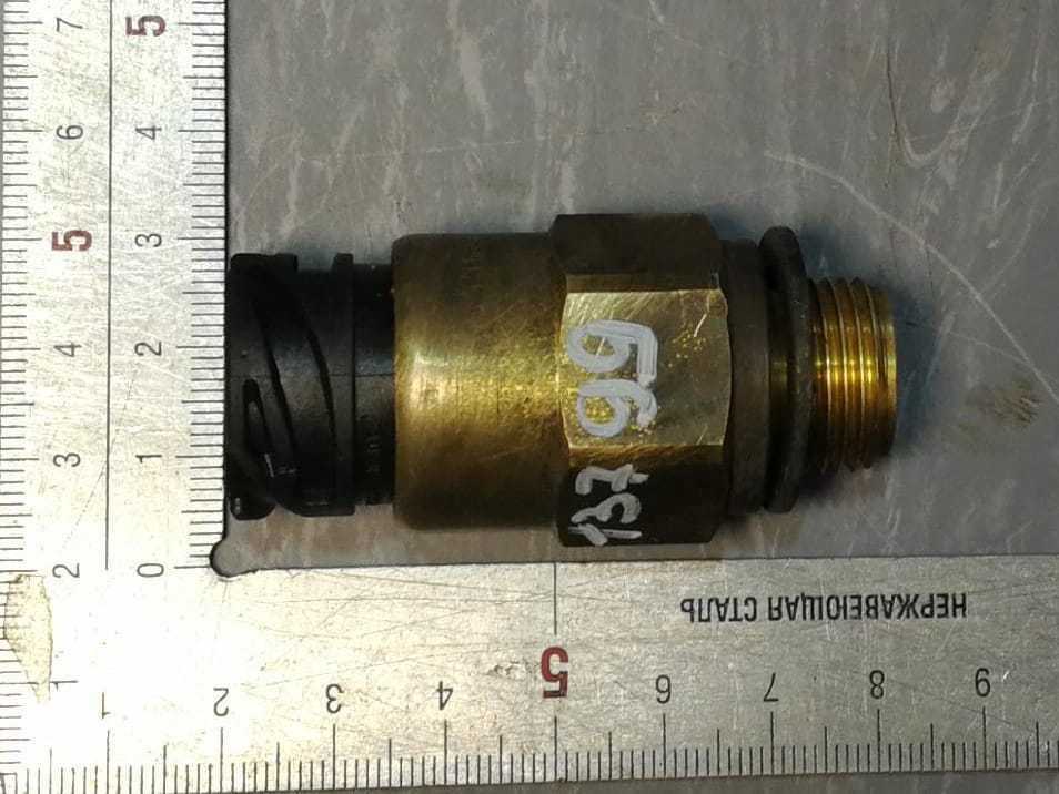 Датчик давления масла б/у