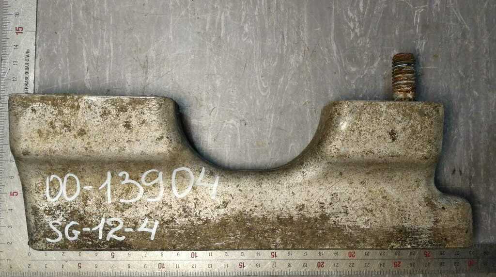 Кронштейн бака мочевины б/у