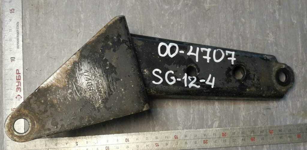 Кронштейн кулисы б/у