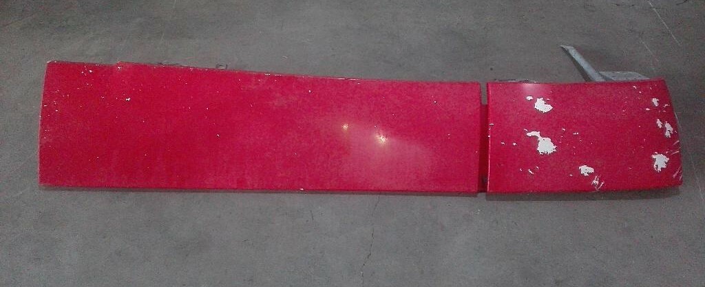 Спойлер кабины задний левый б/у