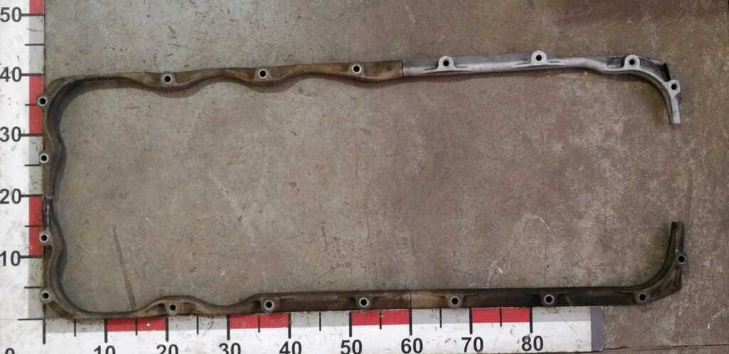 Проставка масляного поддона D2066 б/у