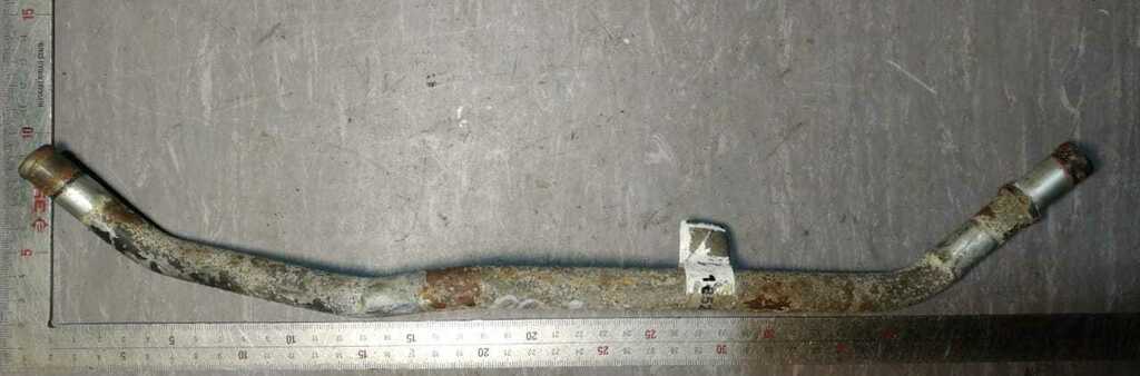 Трубка воздушного компрессора б/у