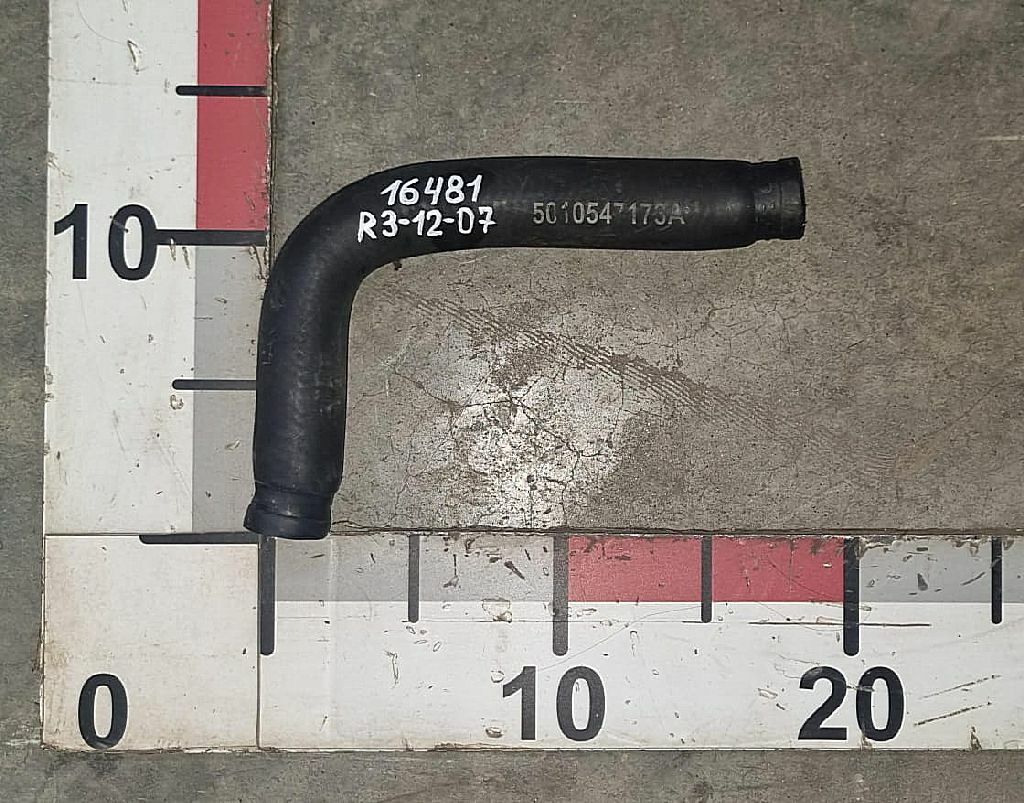 Патрубок печки б/у