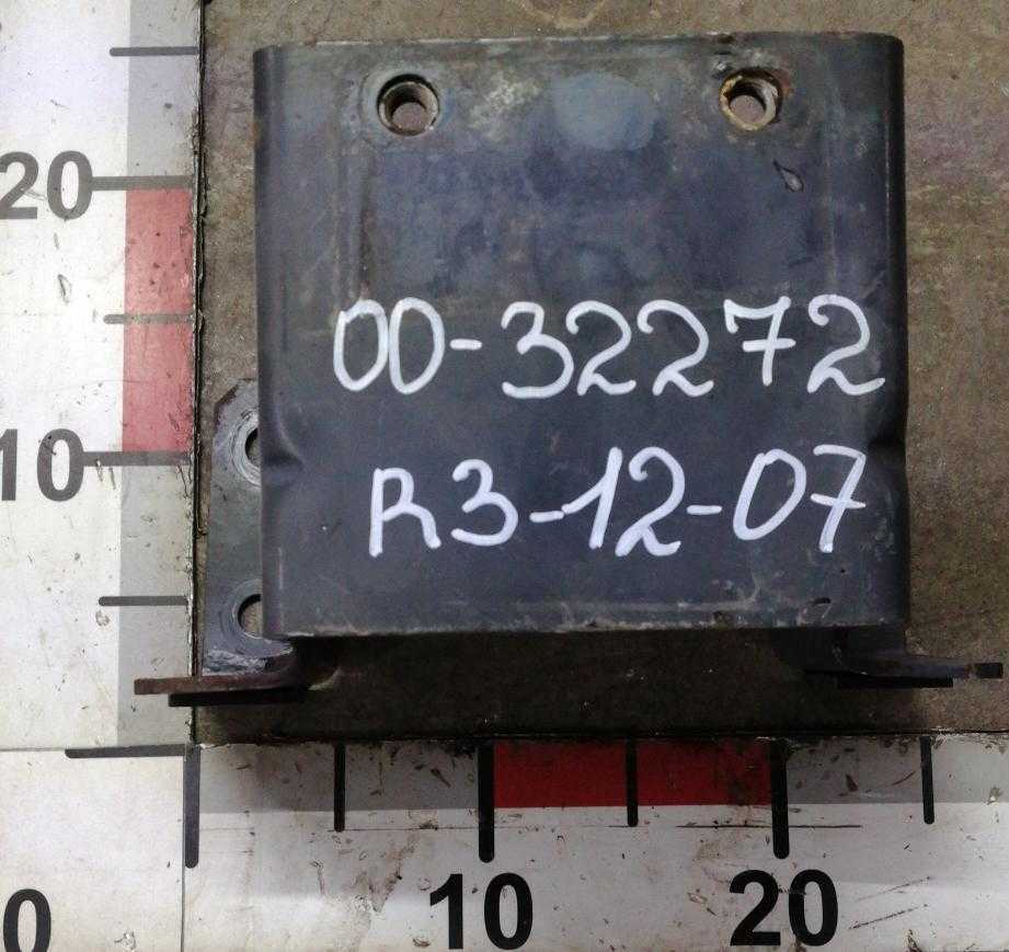 Кронштейн топливного фильтра б/у