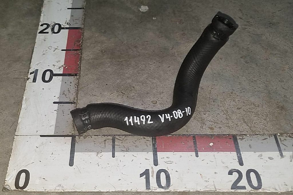 Патрубок бачка ГУРа б/у