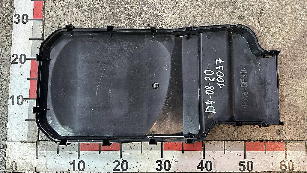 Крышка корпуса электрических контактов б/у