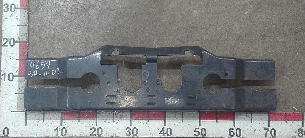 Траверса электрических розеток б/у