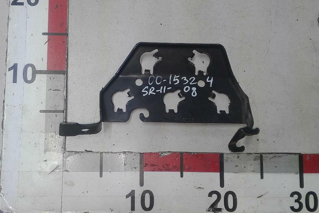 Кронштейн трубок б/у