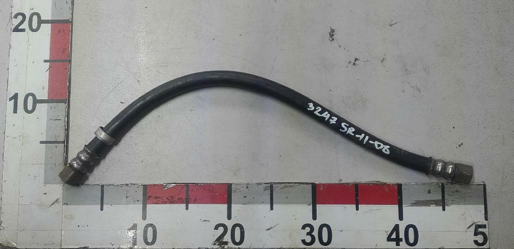 Шланг тормозной передний б/у