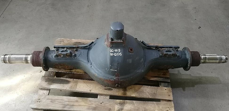 Корпус заднего моста R780 б/у