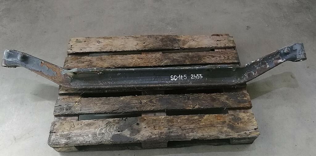 Балка передняя б/у