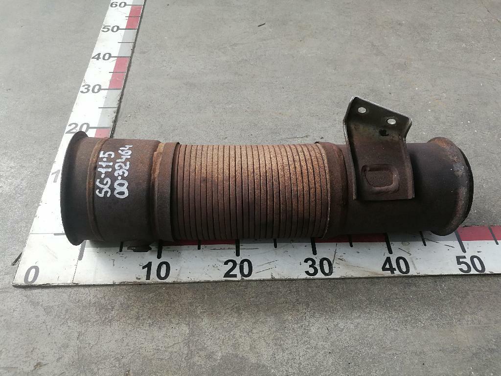 Труба глушителя б/у