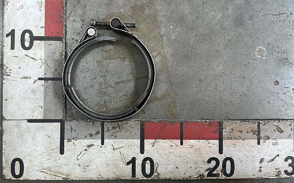 Хомут патрубка интеркулера б/у