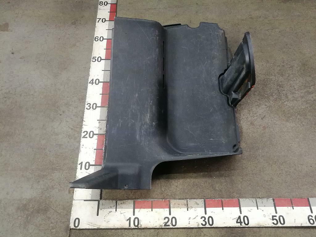 Накладка панели приборов левая б/у