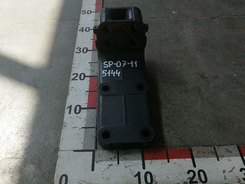 Кронштейн коробки передач б/у