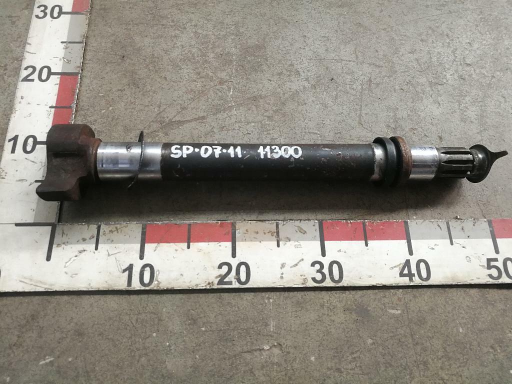 Вал тормозной задний правый б/у