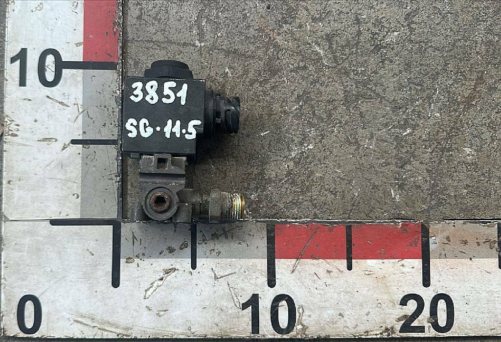 Клапан электромагнитный б/у