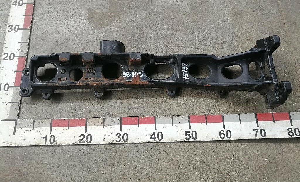 Кронштейн глушителя б/у