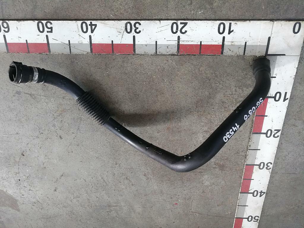 Патрубок корпуса воздушного фильтра б/у