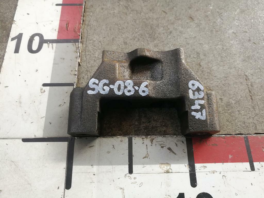 Крепление оси коромысел DSC1202 б/у