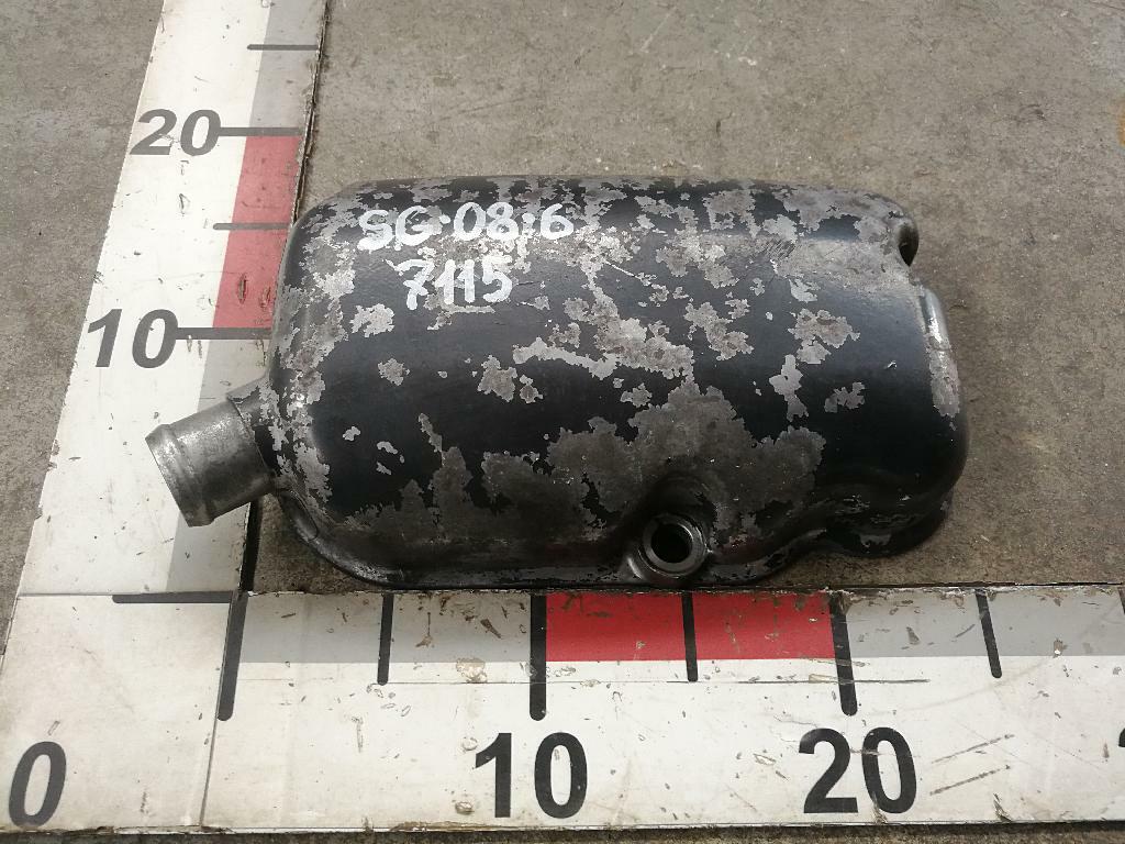 Крышка клапанов DT1211 б/у