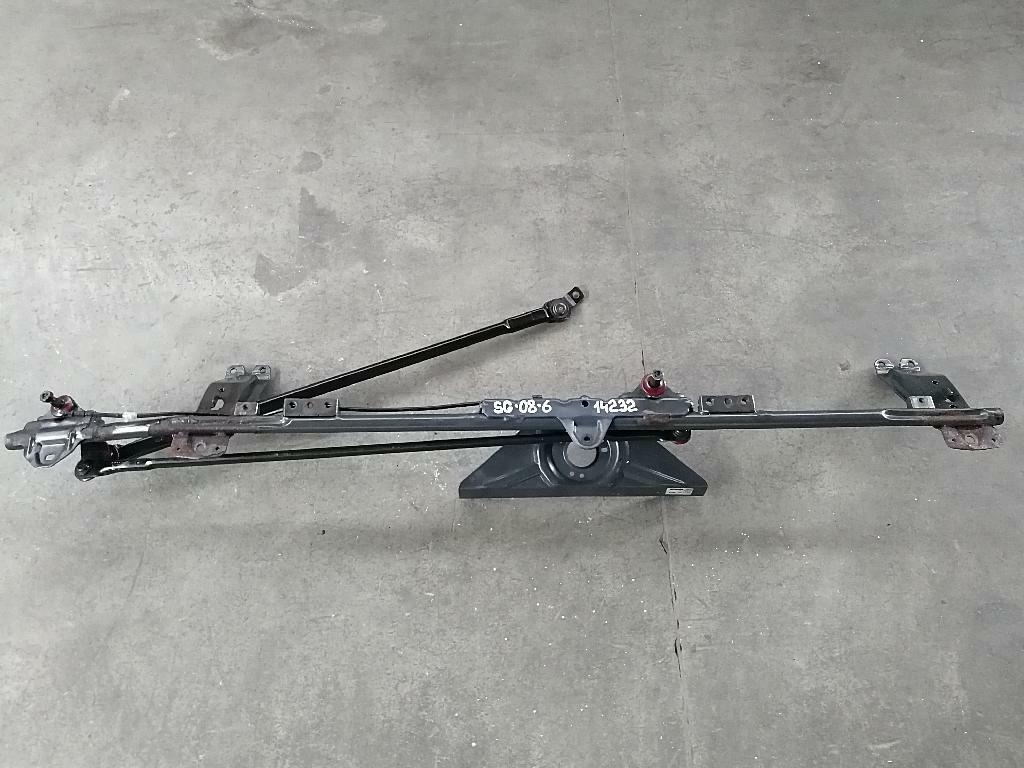 Трапеция стеклоочистителей б/у