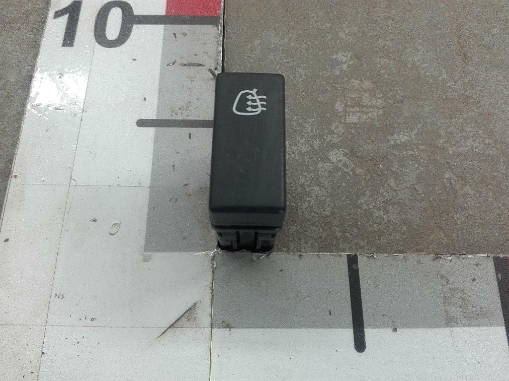 Клавиша обогрева зеркал б/у