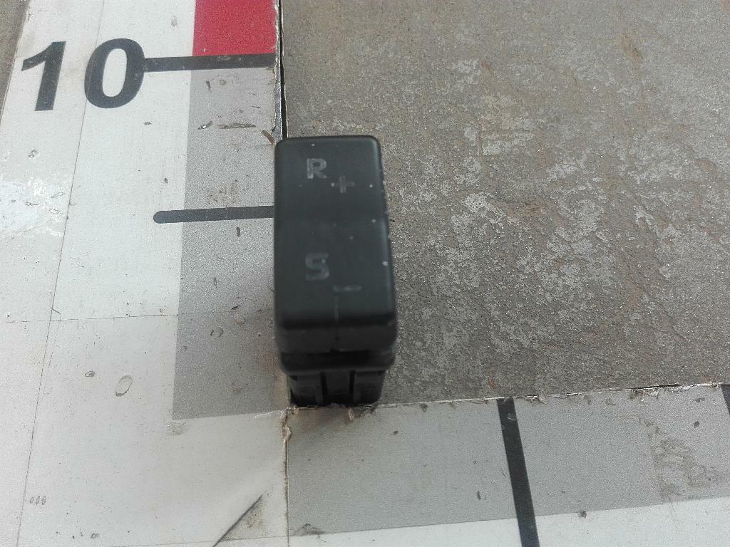 Клавиша регулировки скорости круиз контроля б/у