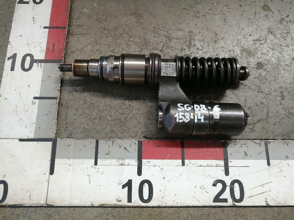 Форсунка топливная DC1108 б/у