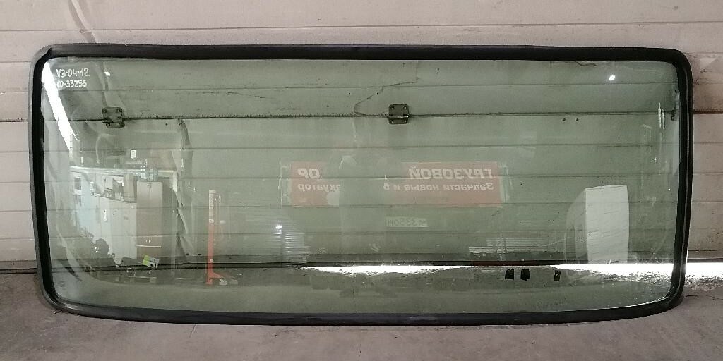 Стекло лобовое б/у