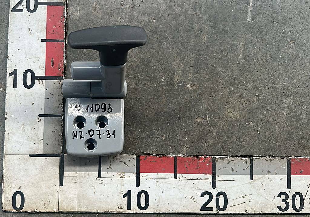 Кронштейн спальника б/у