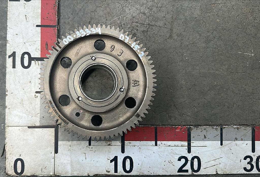 Шестерня распредвала MX13-340 б/у