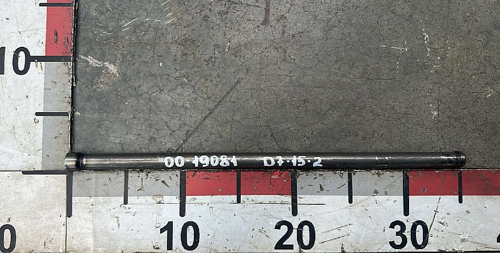 Штанга толкателя MX340U1 б/у