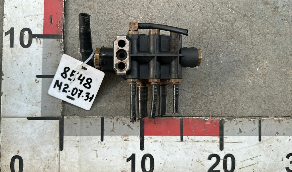 Распределитель тормозных сил б/у