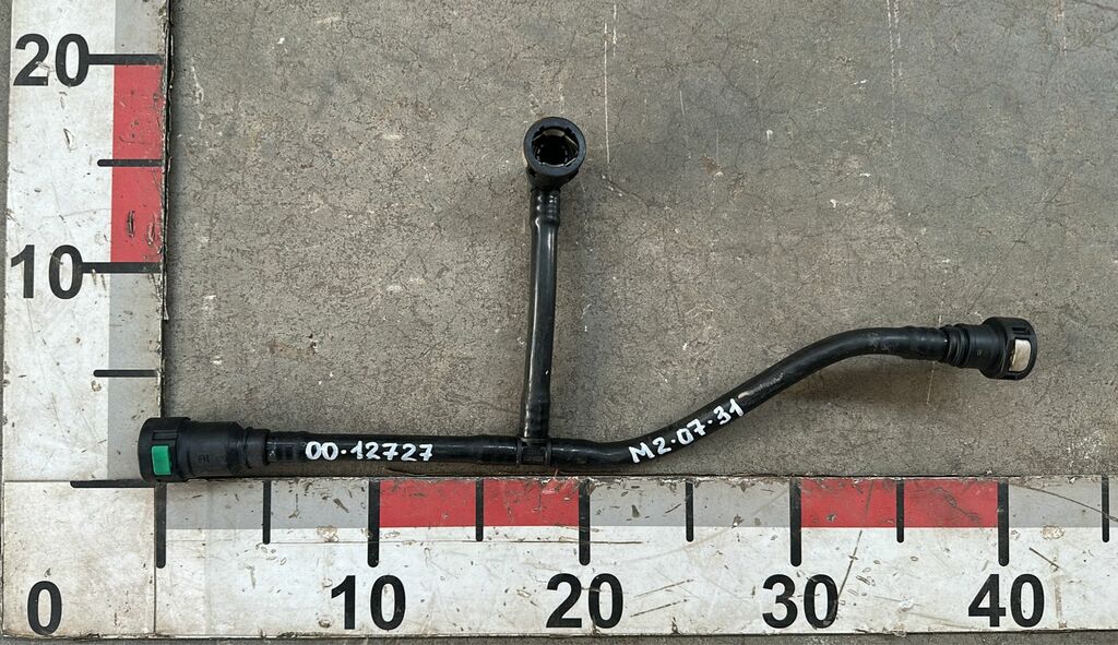 Трубка топливная D2066 б/у