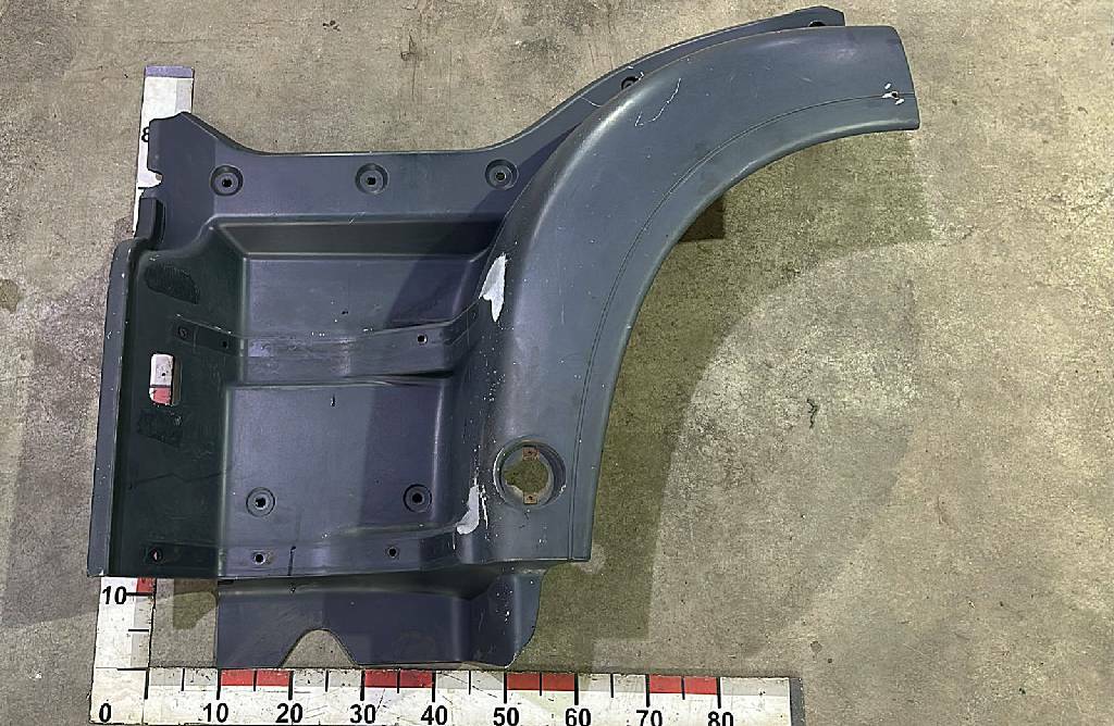 Корпус ступеней левый б/у