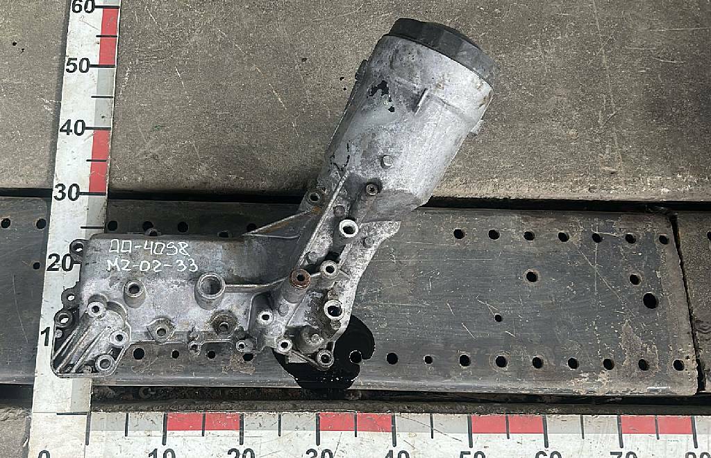 Корпус масляного фильтра и теплообменника D2866 б/у