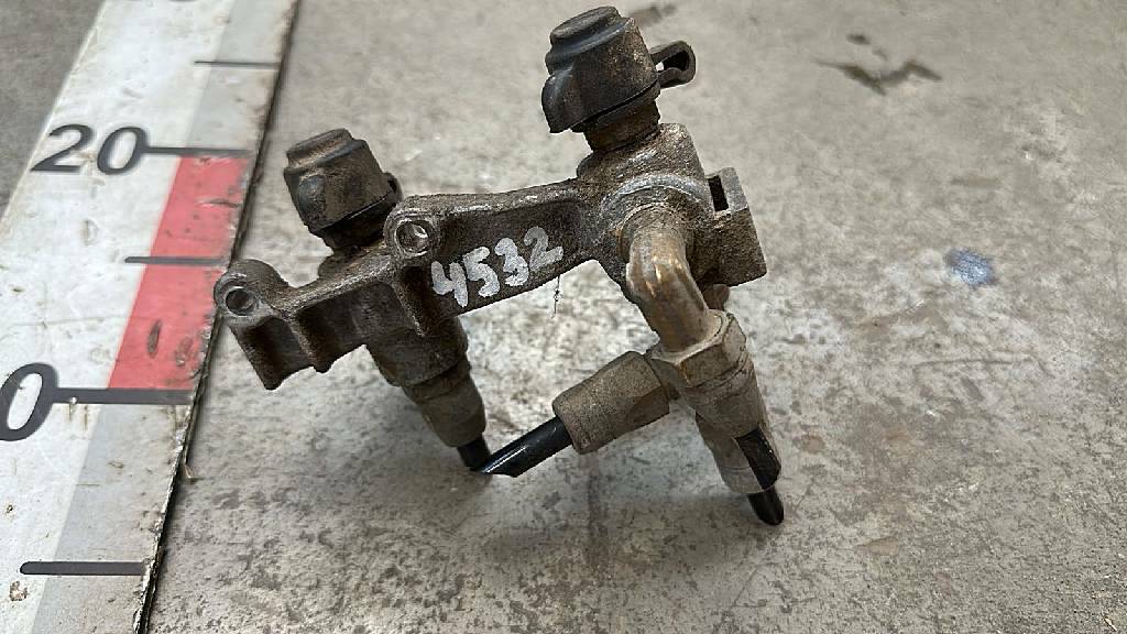 Распределитель тормозных сил б/у