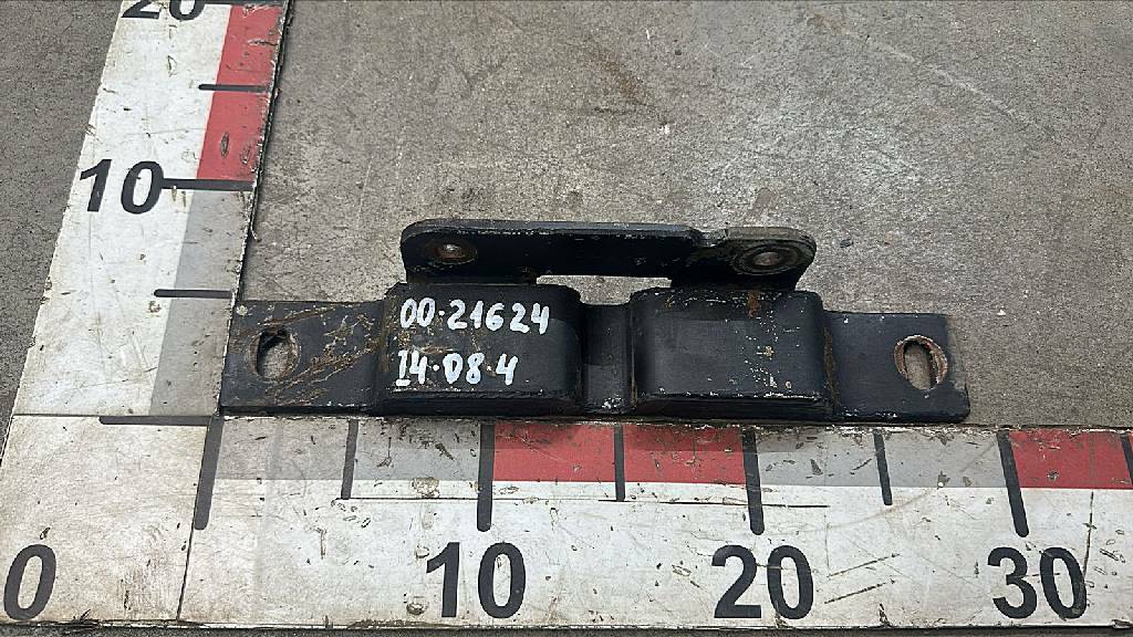 Подушка радиатора б/у