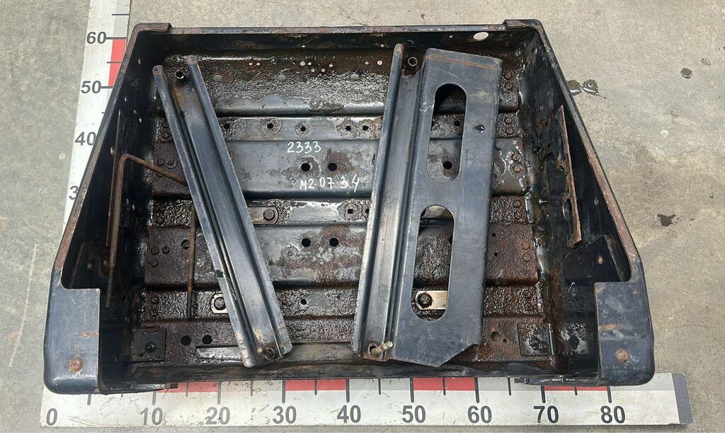 Ящик аккумуляторный б/у