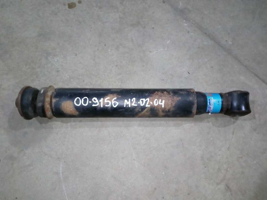 Амортизатор передней подвески б/у