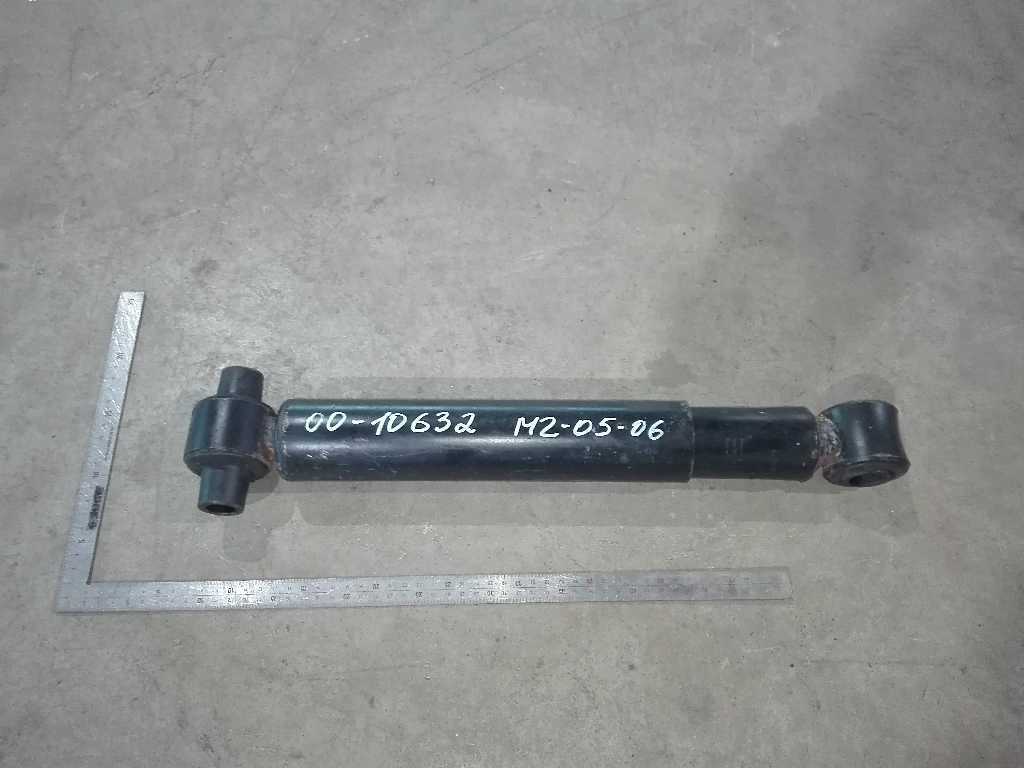 Амортизатор передней подвески б/у