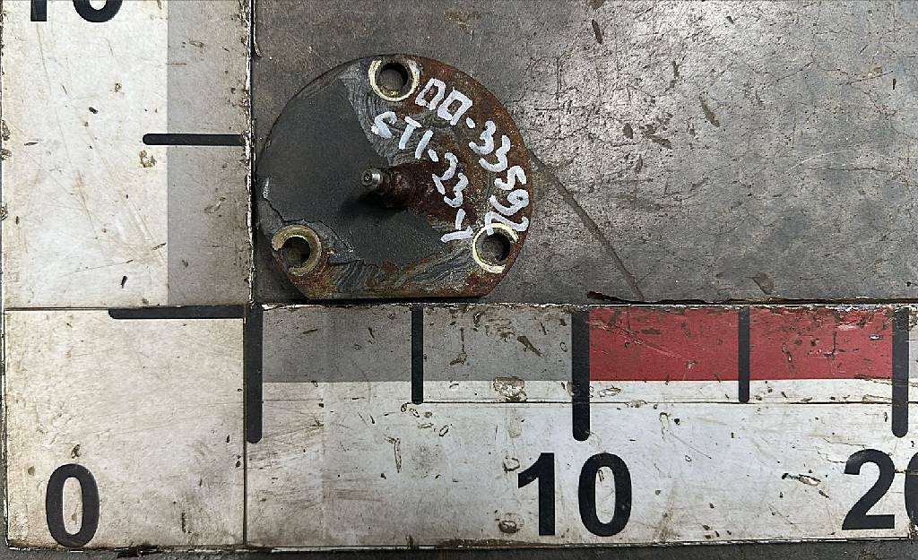 Крышка шкворня б/у