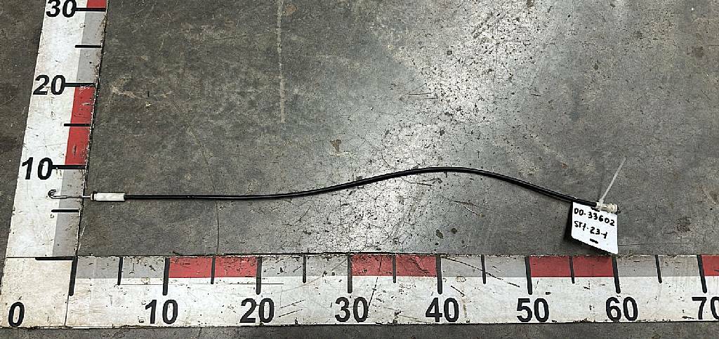 Трос замка инструментального ящика б/у